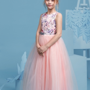 Нарядное детское платье "Розы" Zironka
